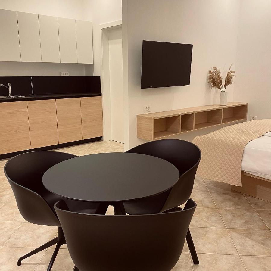 Zaro Apartments Изола Екстериор снимка