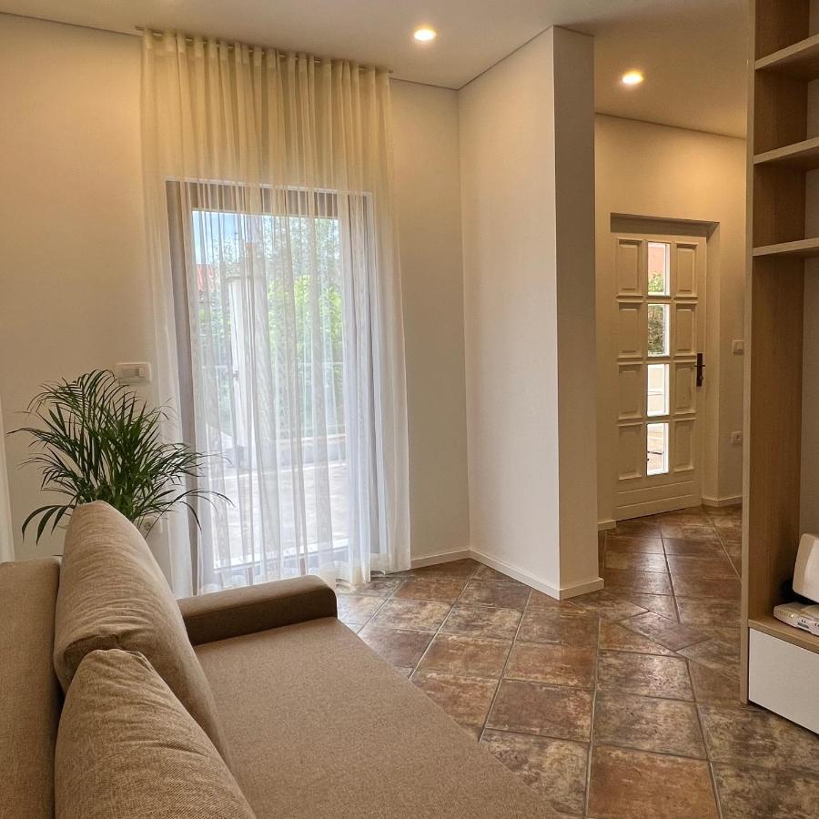 Zaro Apartments Изола Екстериор снимка